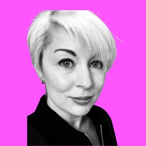 Fiona McAdoo, Oracle (1)